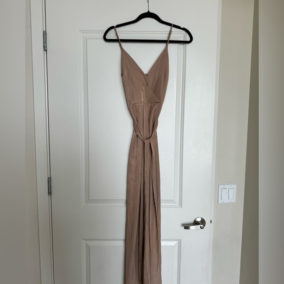 NWT Nude / Tan Lowcut Jumpsuit  XS - Picture 4 of 4